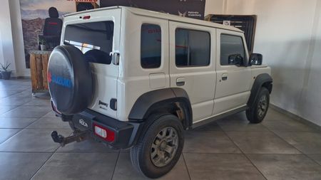 2024-Suzuki-Jimny-15-GLX-AllGrip-5-Door_5