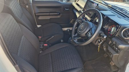 2024-Suzuki-Jimny-15-GLX-AllGrip-5-Door_8
