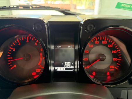 2023-Suzuki-Jimny-15-GLX-AllGrip-5-Door_14