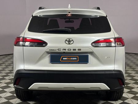 2022-Toyota-Corolla-Cross-18-XS_17