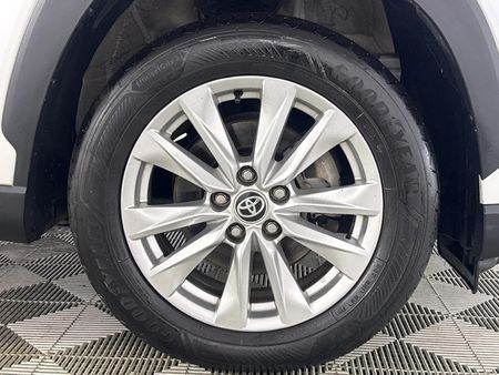 2022-Toyota-Corolla-Cross-18-XS_5
