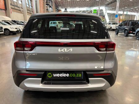 2023-Kia-Sonet-15-LX_3