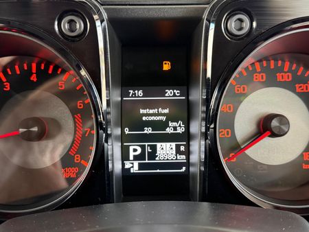 2025-Suzuki-Jimny-15-GLX-AllGrip-5-Door-Auto_12