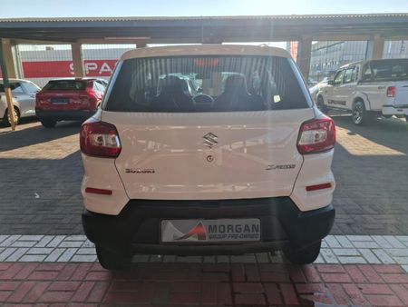 2022-Suzuki-S-Presso-10-GL_9
