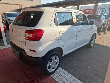 2022-Suzuki-S-Presso-10-GL_10