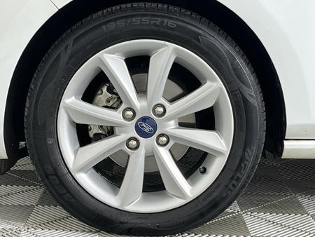 2020-Ford-Fiesta-10-EcoBoost-Trend-5-dr_4
