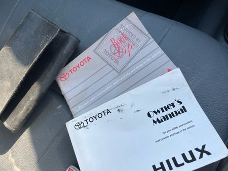 2018-Toyota-Hilux-VVT-i-LWB-20-LWB_7