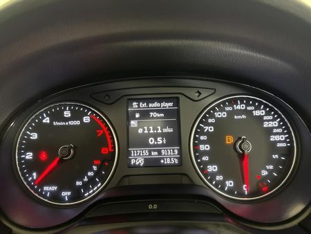2017-Audi-A3-Sedan-14-TFSI-Auto-35-TFSI_2