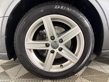 2017-Audi-A3-Sedan-14-TFSI-Auto-35-TFSI_5