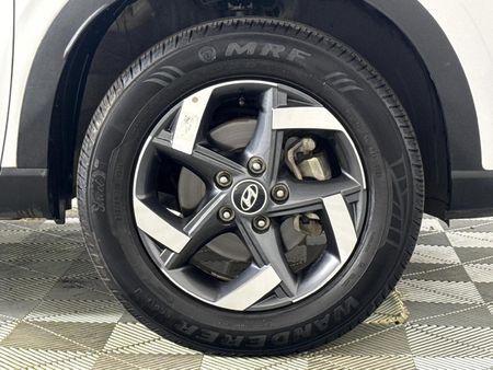 2022-Hyundai-Venue-10-TGDI-Fluid-DCT_5