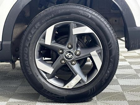 2022-Hyundai-Venue-10-TGDI-Fluid-DCT_6