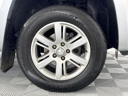 2011-Volkswagen-Amarok-20-BiTDI-Highline-120kW-Double-Cab_4