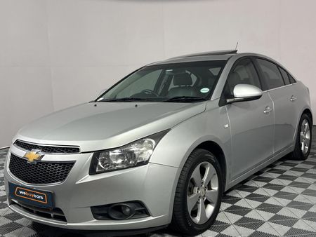 2012-Chevrolet-Cruze-20d-LT_0