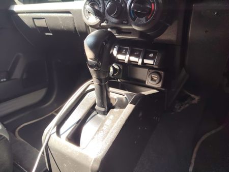 2022-Suzuki-Jimny-15-GL-Auto_15