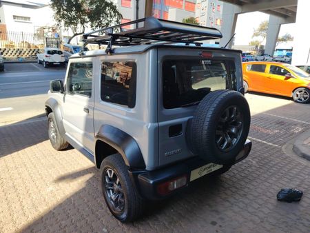 2022-Suzuki-Jimny-15-GL-Auto_8