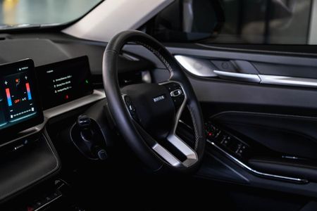 2024-Haval-H6-15T-Hybrid-Ultra-Luxury-DHT_13
