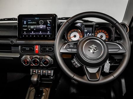 2023-Suzuki-Jimny-15-GLX-Auto_12