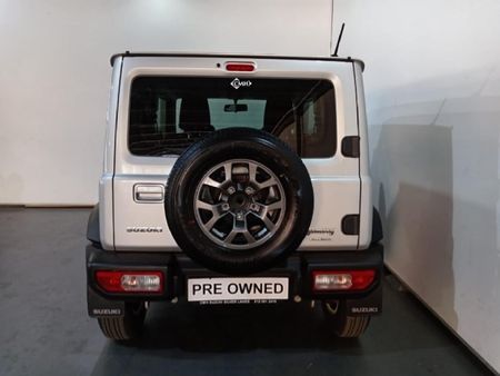 2023-Suzuki-Jimny-15-GLX-Auto_7