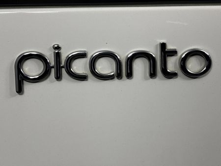 2021-Kia-Picanto-12-X-Line_11