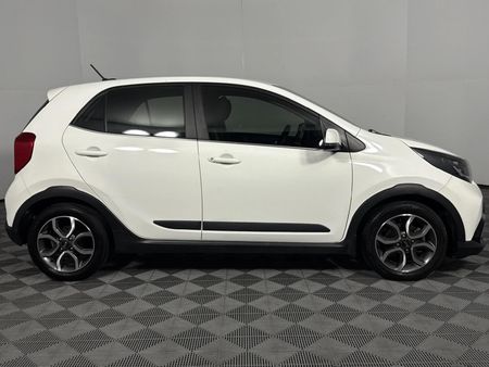 2021-Kia-Picanto-12-X-Line_17