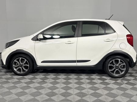 2021-Kia-Picanto-12-X-Line_19