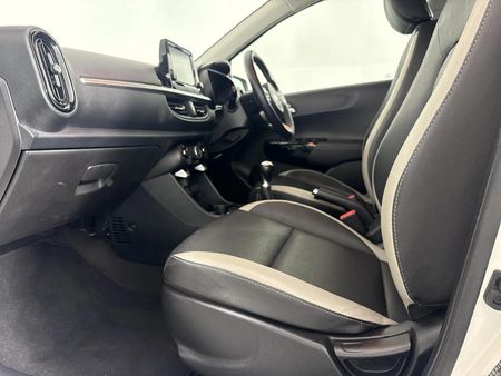 2021-Kia-Picanto-12-X-Line_8