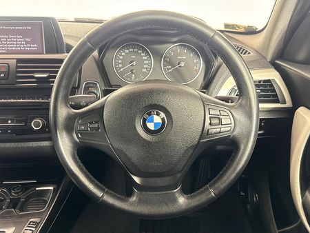 2013-BMW-1-Series-116i-5-dr-Auto_12
