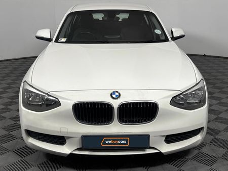 2013-BMW-1-Series-116i-5-dr-Auto_15