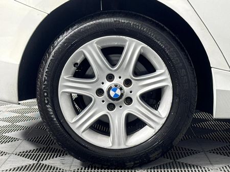 2013-BMW-1-Series-116i-5-dr-Auto_7