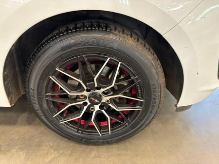 2020-Ford-Figo-15Ti-VCT-Ambiente-5-dr_8