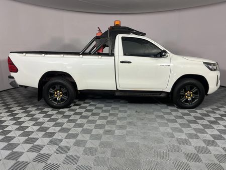 2021-Toyota-Hilux-24-GD-6-Raider-4x4-Auto-Single-Cab_10