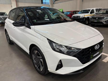 2022-Hyundai-i20-10-TGDI-Fluid_0