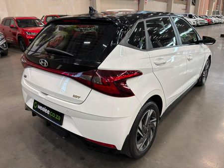 2022-Hyundai-i20-10-TGDI-Fluid_2