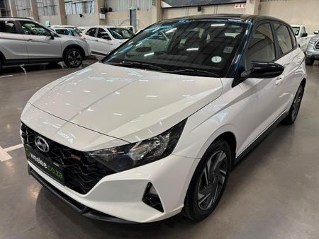 2022-Hyundai-i20-10-TGDI-Fluid_6