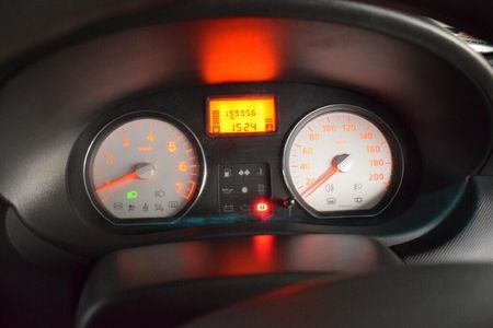 2017-Nissan-NP200-15-dCi-SE_11