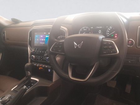 2024-Mahindra-Scorpio-N-22D-4X4-Auto-Z8_8