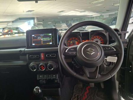 2020-Suzuki-Jimny-15-GLX_15