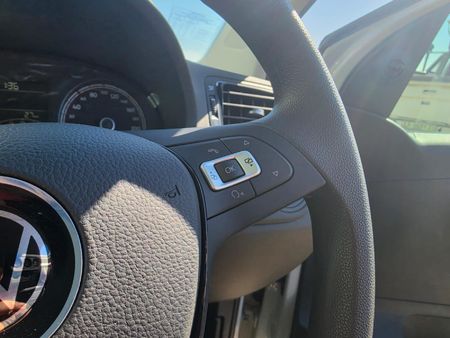 2026-Volkswagen-Polo-Vivo-16-Life_9