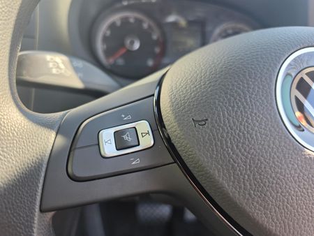 2026-Volkswagen-Polo-Vivo-16-Life_10