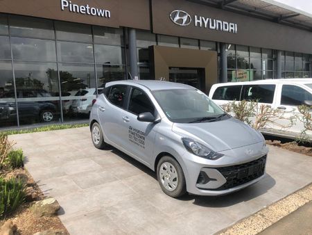 2025-Hyundai-Grand-i10-10-Motion_21