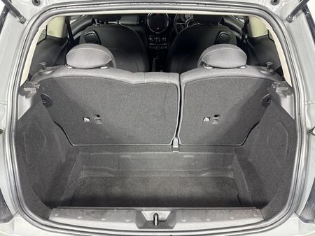 2017-MINI-Hatch-Cooper-Auto_12