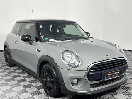 2017-MINI-Hatch-Cooper-Auto_14