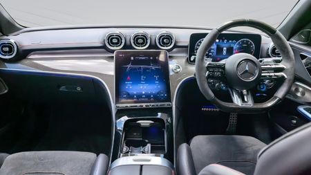 2025-Mercedes-AMG-C-Class-C43-AMG-4Matic_13