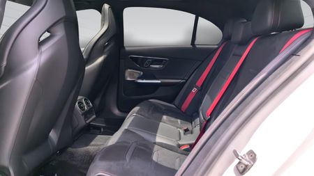 2025-Mercedes-AMG-C-Class-C43-AMG-4Matic_16