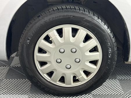 2016-Nissan-Micra-12-Visia-Audio-5-dr_4