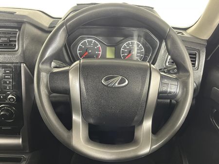 2020-Mahindra-Pik-Up-22-mHawk-S6-4x4-Double-Cab_11