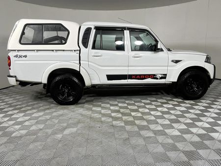 2020-Mahindra-Pik-Up-22-mHawk-S6-4x4-Double-Cab_15