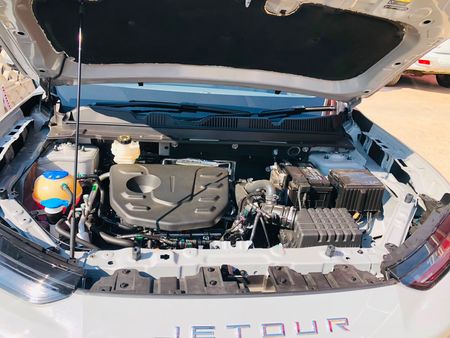 2024-Jetour-Dashing-15T-Deluxe_11