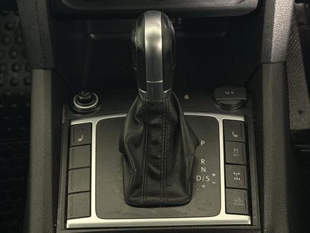 2017-Volkswagen-Amarok-30-TDI-Highline-4Motion-Auto-Double-Cab_10