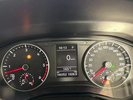 2017-Volkswagen-Amarok-30-TDI-Highline-4Motion-Auto-Double-Cab_2